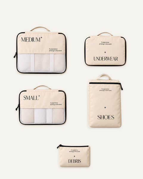 CARRYON X PackMate Organizer-Set mit 5 beigefarbenen Taschen.